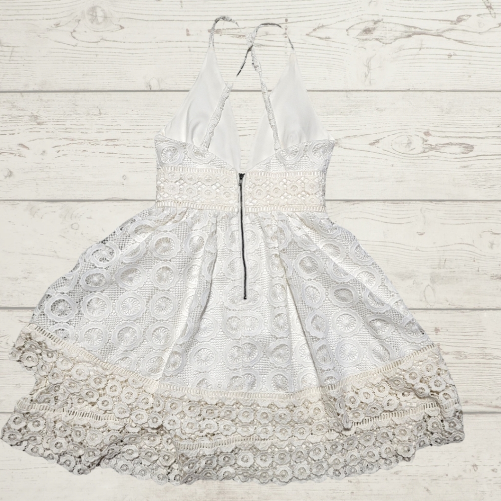 Lovers+Friends Moondance Dress in Ivory - Picture 3 of 9